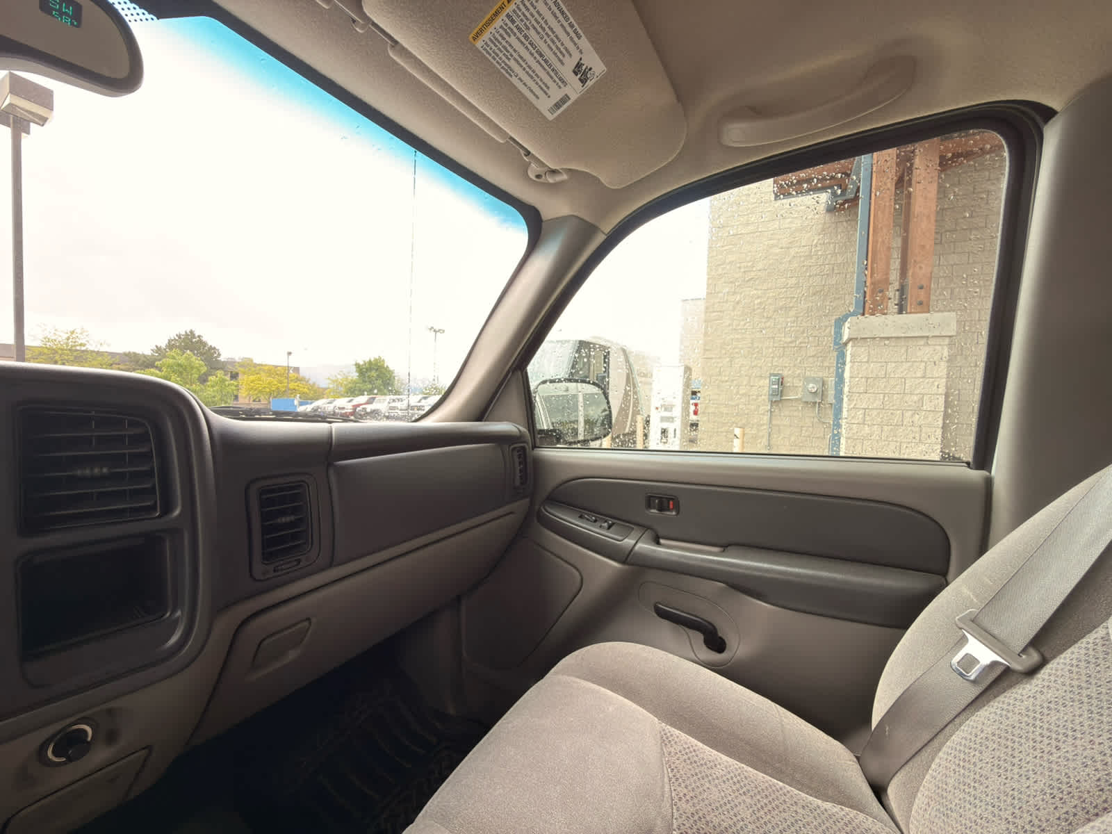 2003 Chevrolet Suburban LS