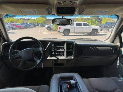 2003 Chevrolet Suburban LS