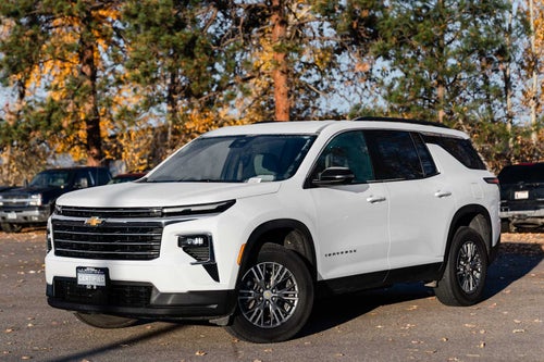 2024 Chevrolet Traverse LT