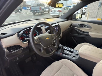 2022 Chevrolet Traverse LS