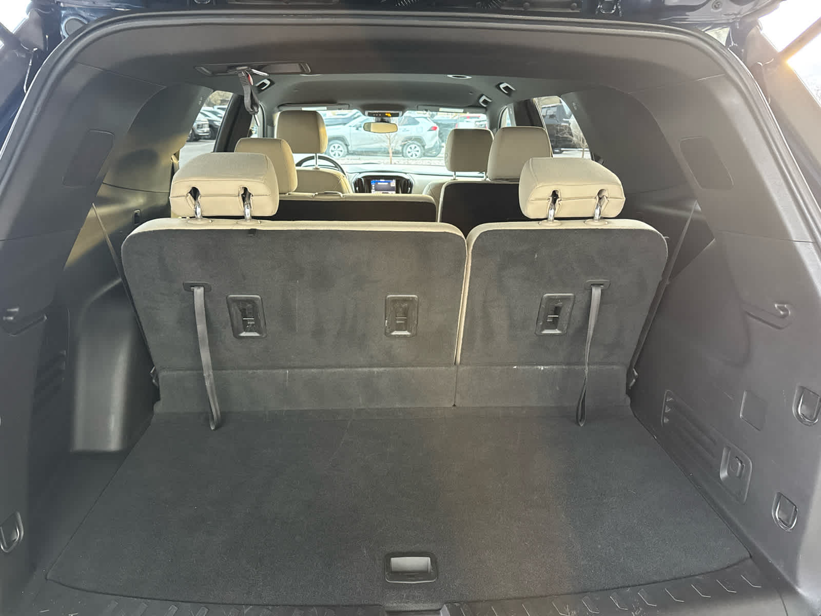 2022 Chevrolet Traverse LS