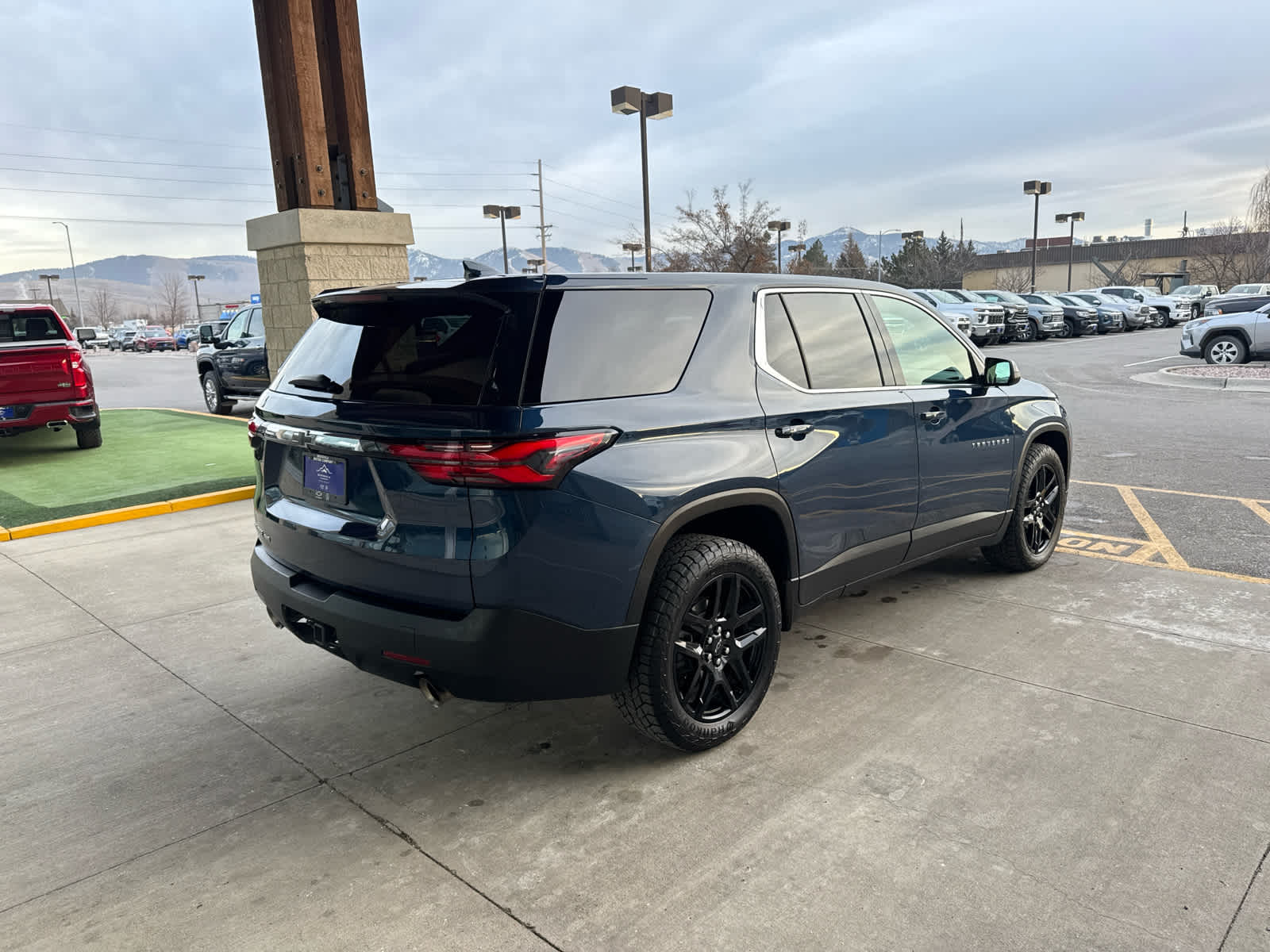 2022 Chevrolet Traverse LS