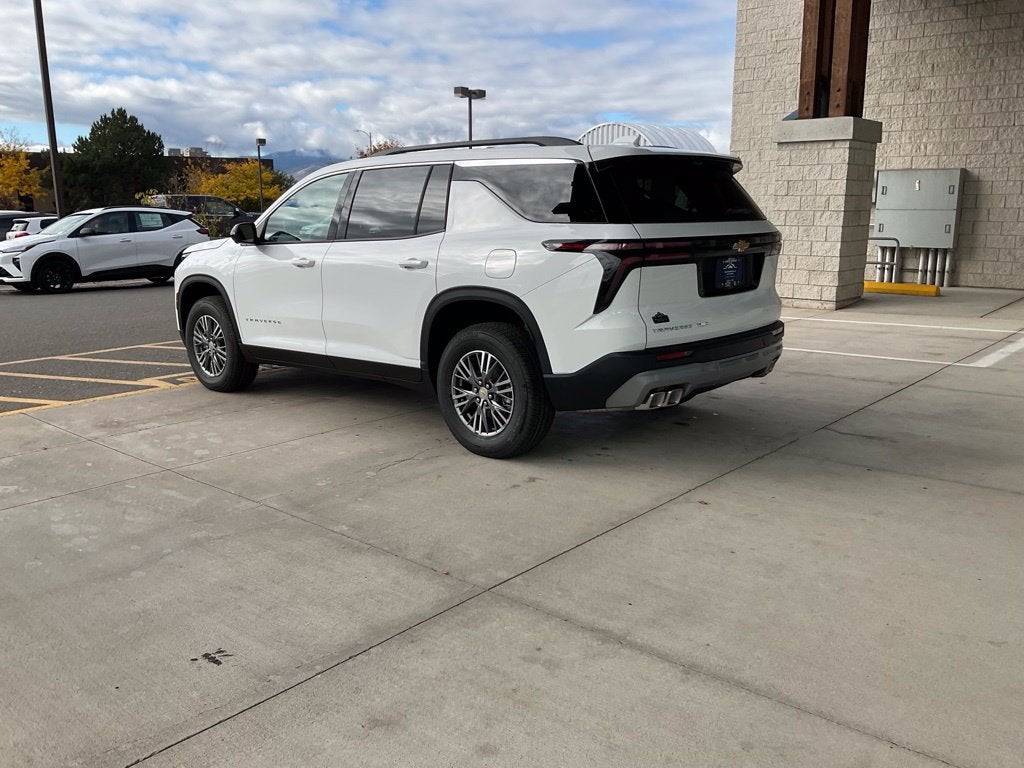 2027 Chevrolet Traverse LT