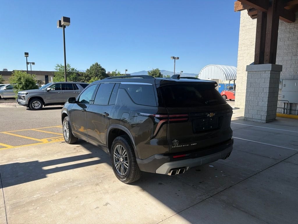 2024 Chevrolet Traverse LT