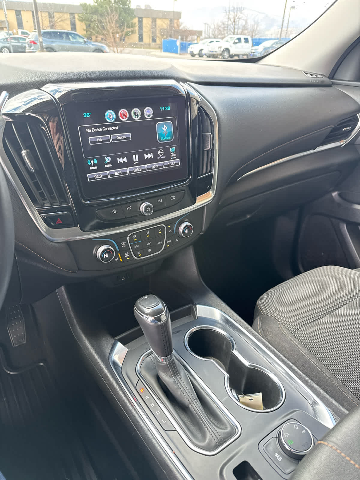 2018 Chevrolet Traverse LT Cloth
