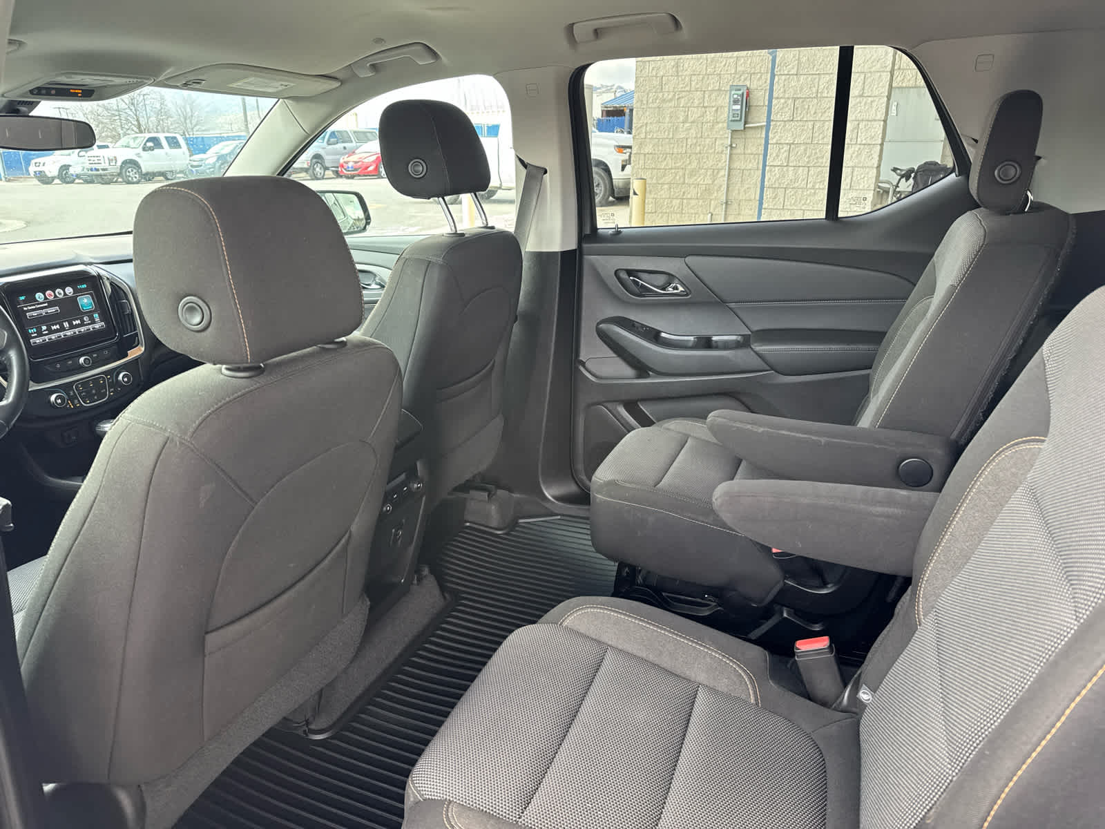 2018 Chevrolet Traverse LT Cloth