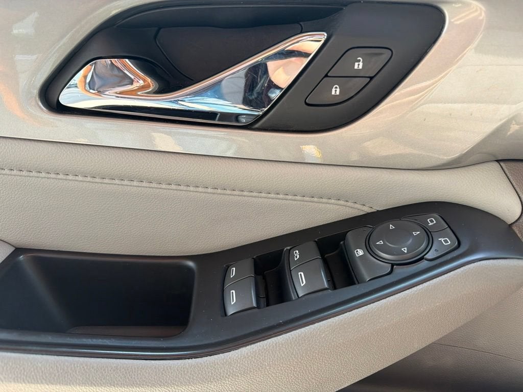 2018 Chevrolet Traverse LT Leather