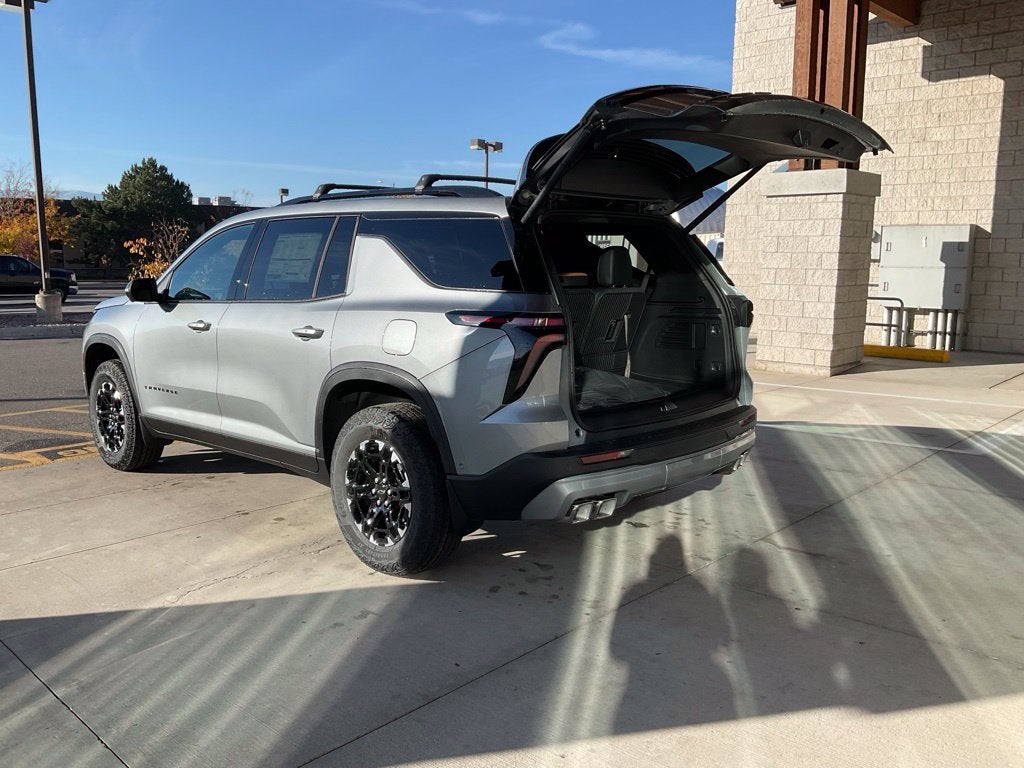 2027 Chevrolet Traverse Z71 - Photo 28