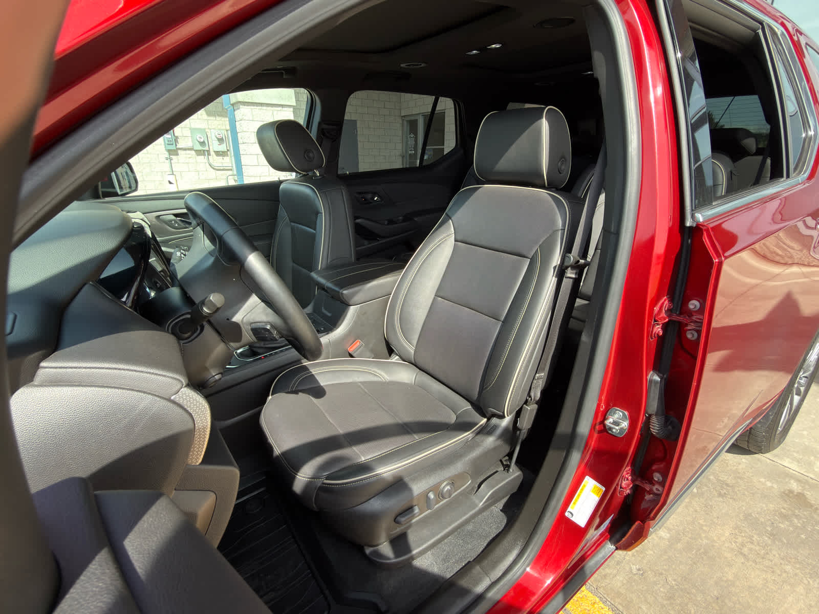 2023 Chevrolet Traverse Premier