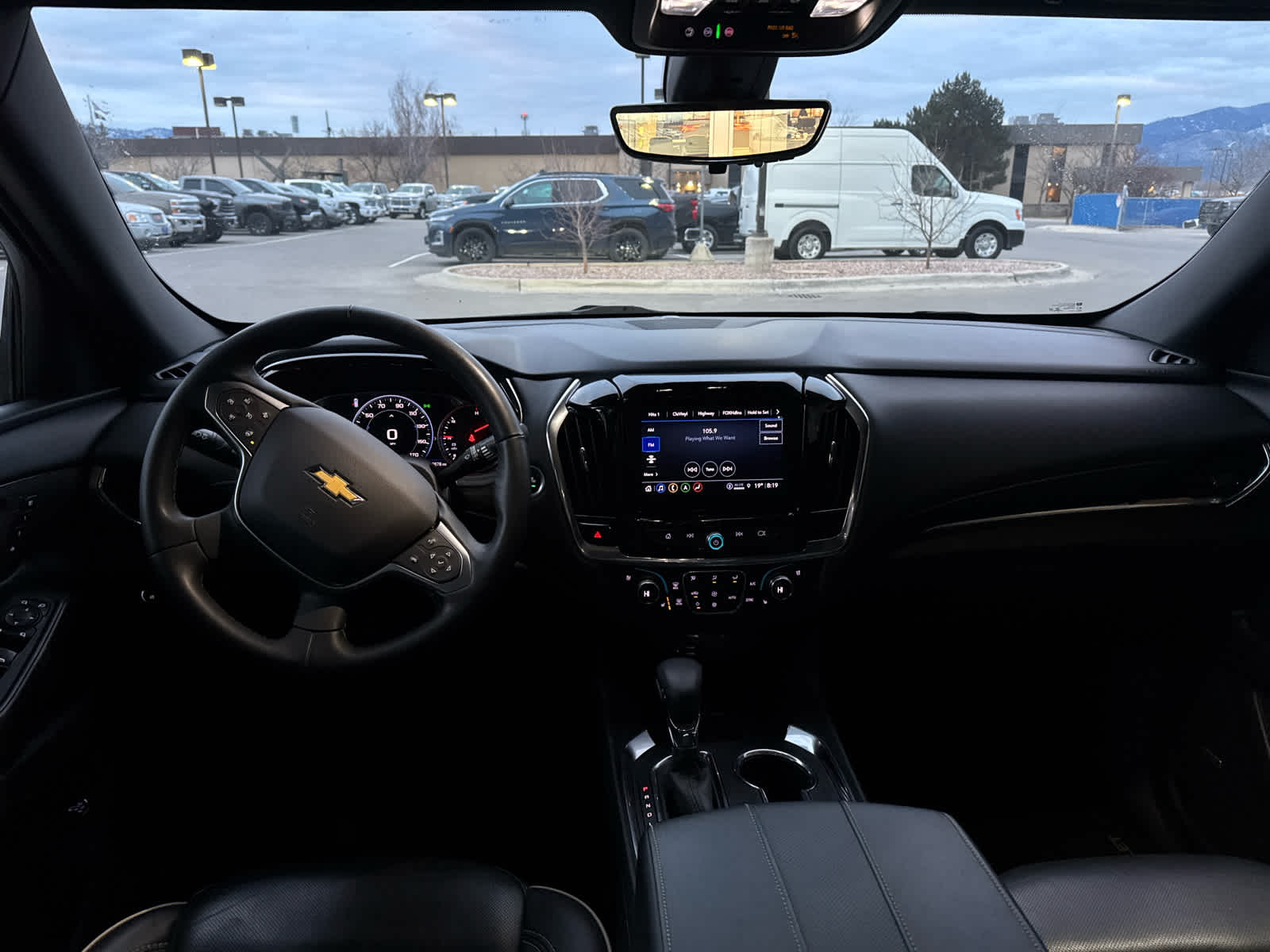 2023 Chevrolet Traverse Premier