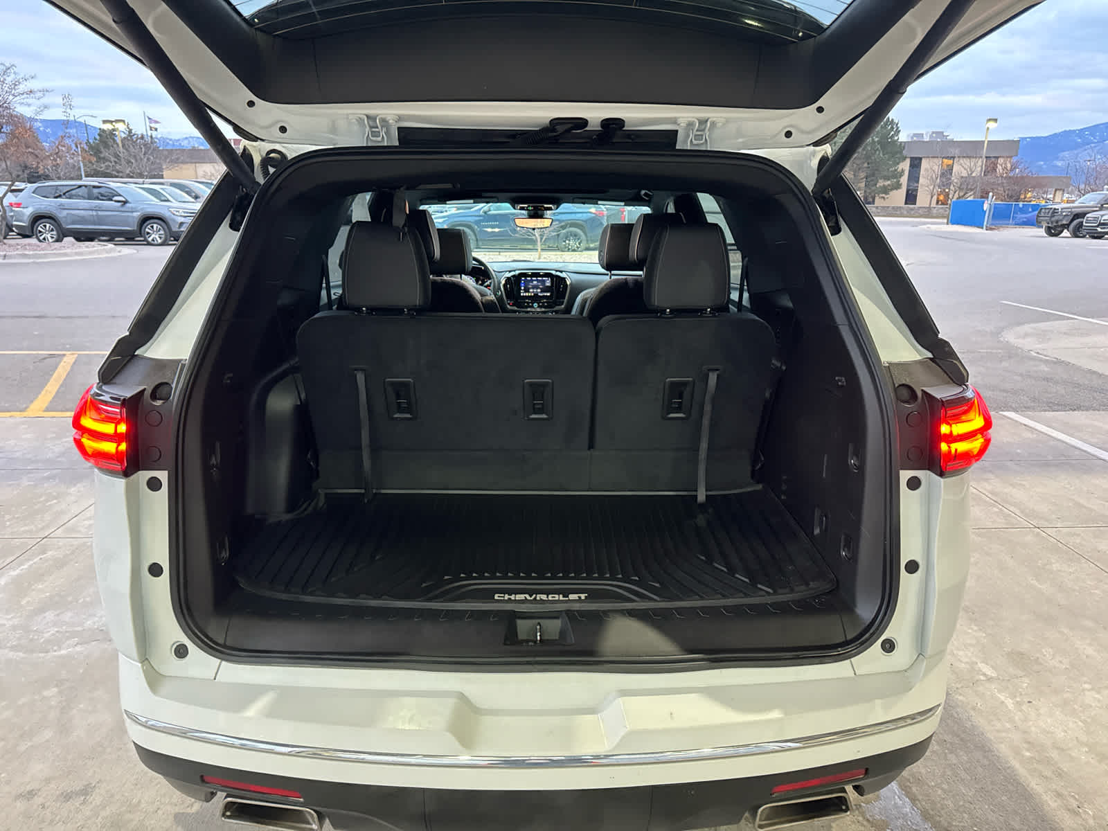 2023 Chevrolet Traverse Premier