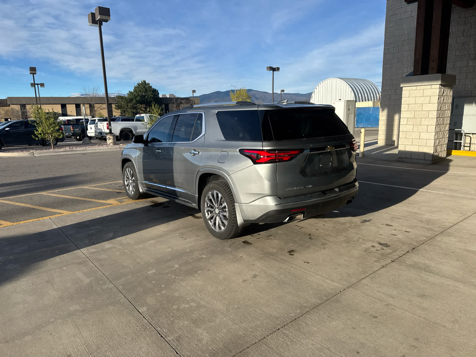 2023 Chevrolet Traverse Premier