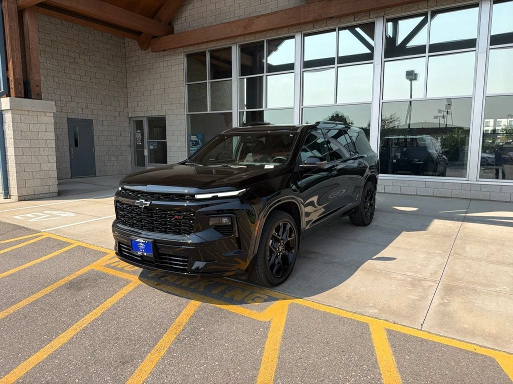 2025 Chevrolet Traverse RS