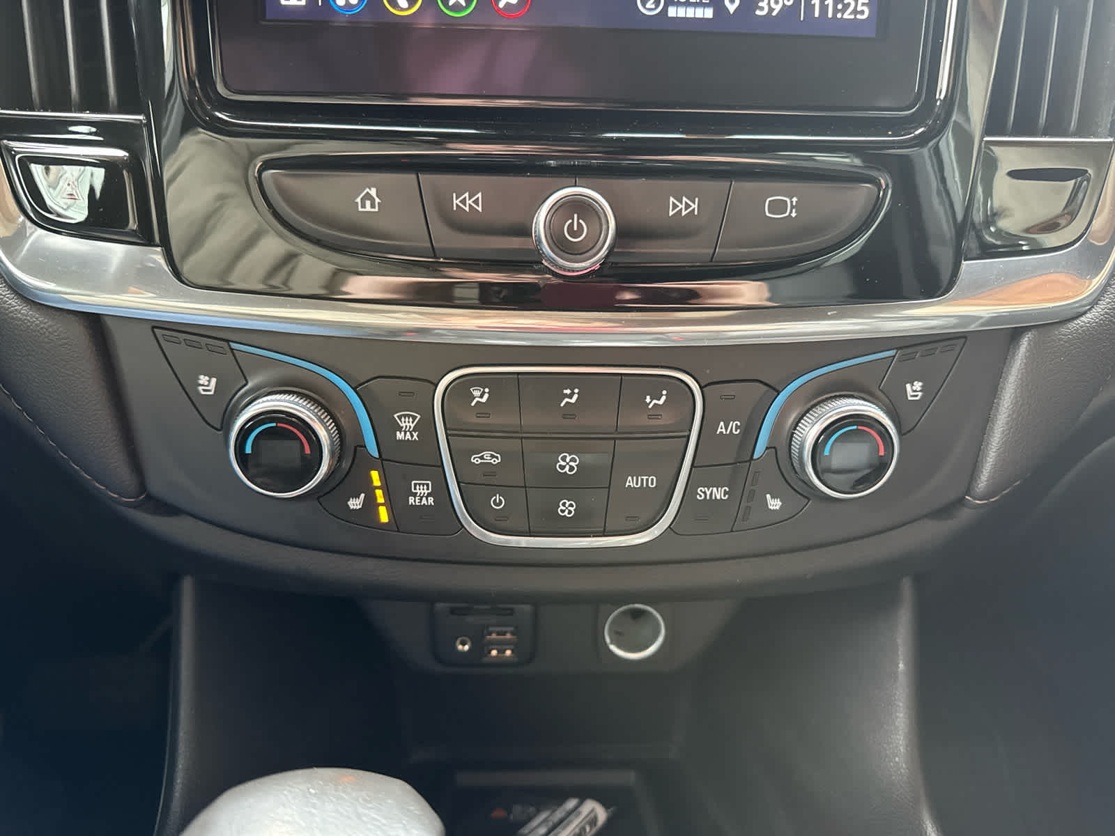 2022 Chevrolet Traverse High Country