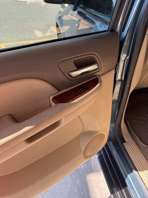 2009 Chevrolet Suburban LT w/2LT