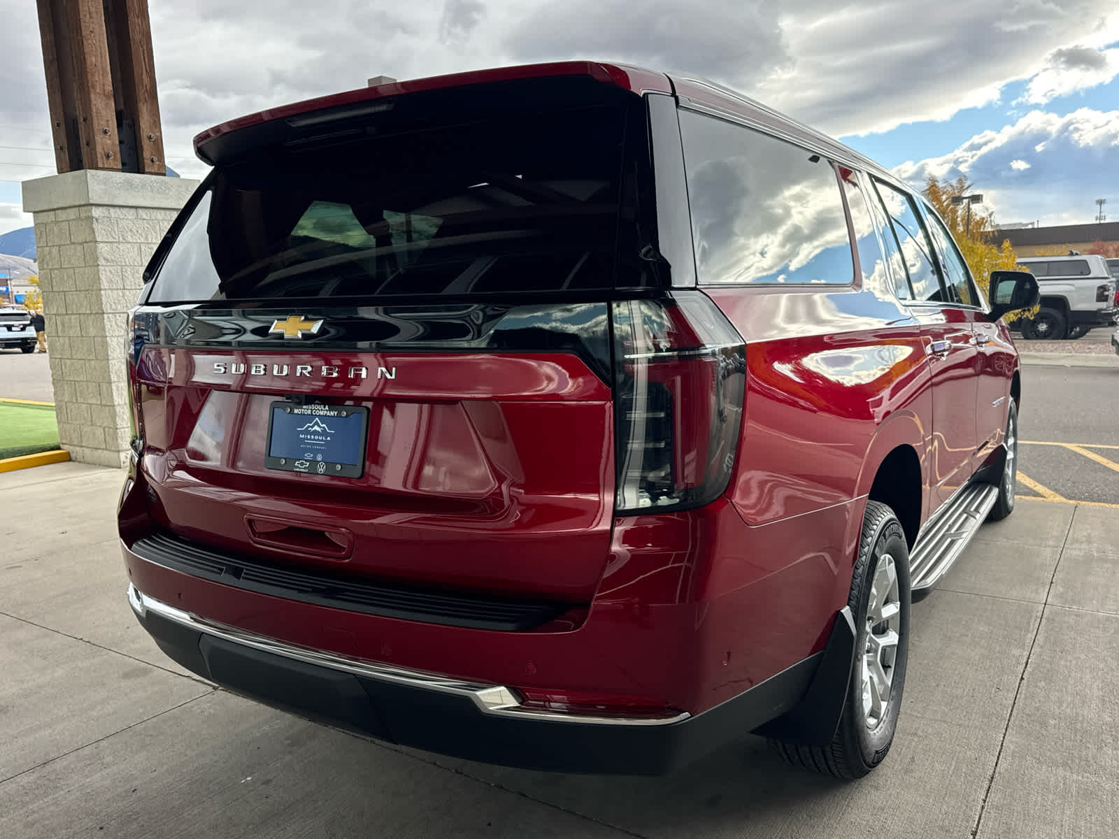 2026 Chevrolet Suburban LS