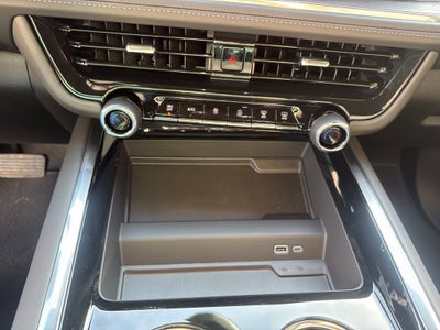 2027 Chevrolet Suburban LS