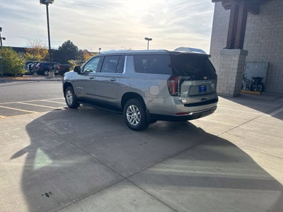 2027 Chevrolet Suburban LS