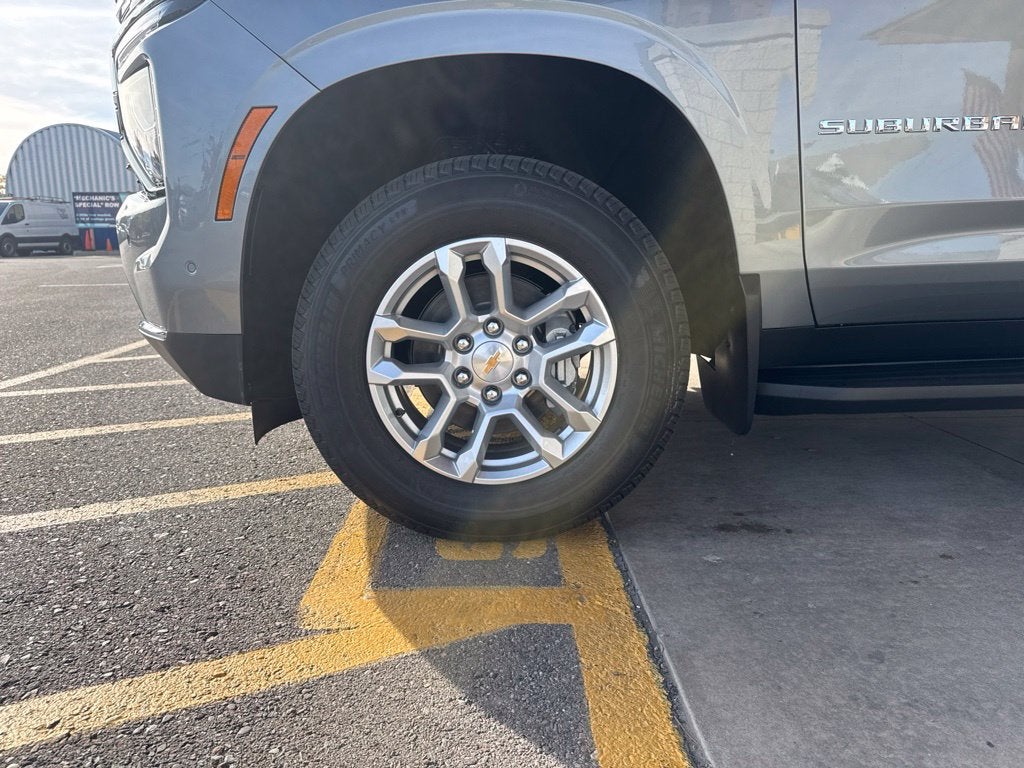 2027 Chevrolet Suburban LS