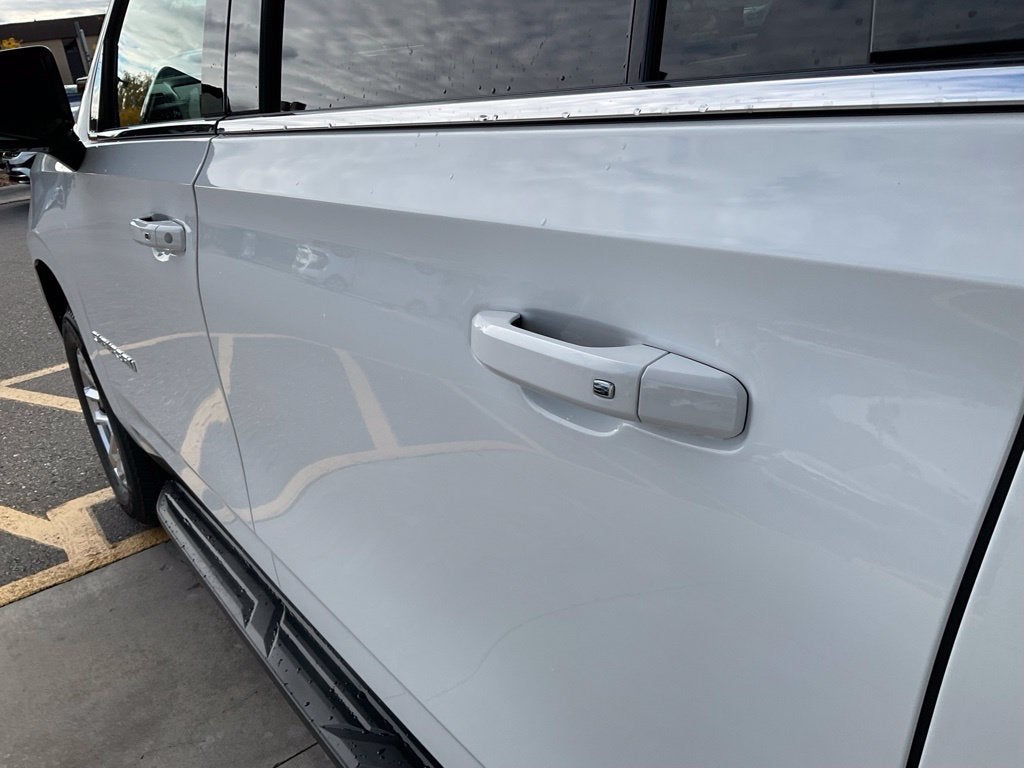 2027 Chevrolet Suburban LS