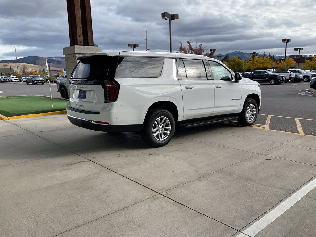 2027 Chevrolet Suburban LS