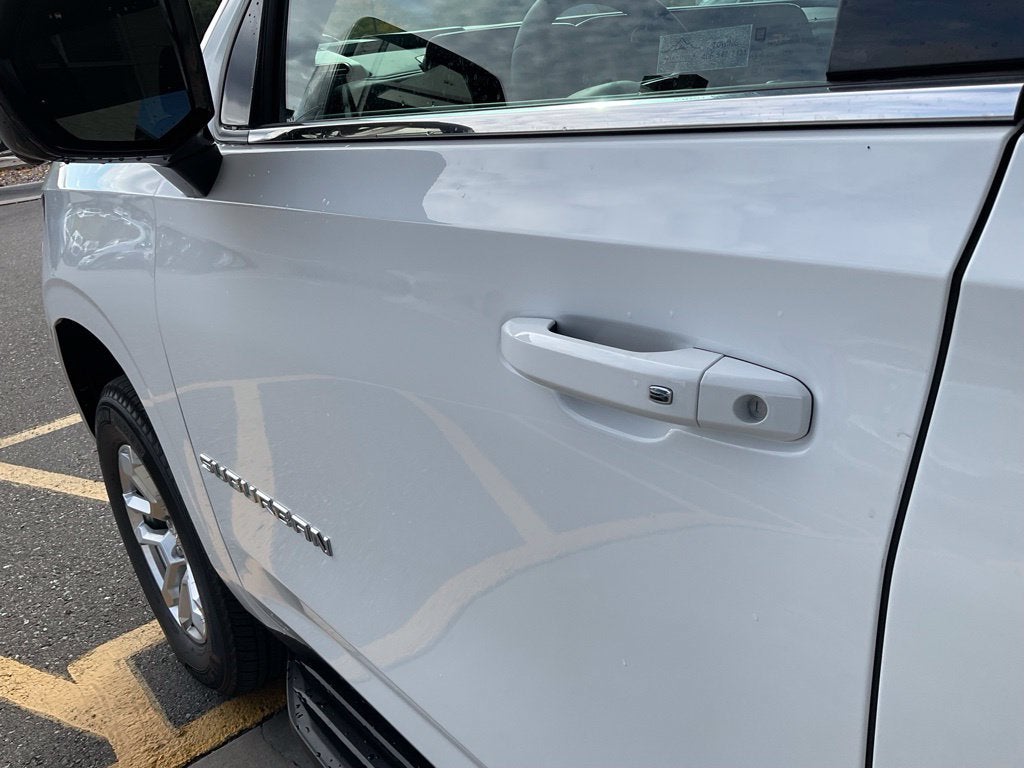 2027 Chevrolet Suburban LS