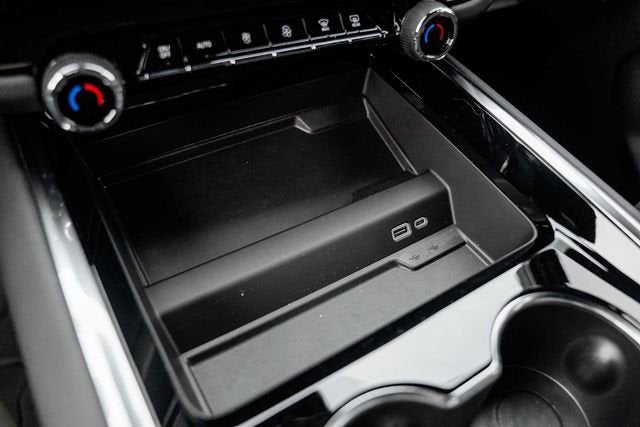 2026 Chevrolet Suburban LS - Photo 56