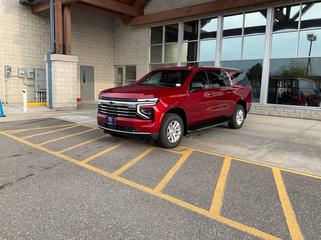 2026 Chevrolet Suburban LT