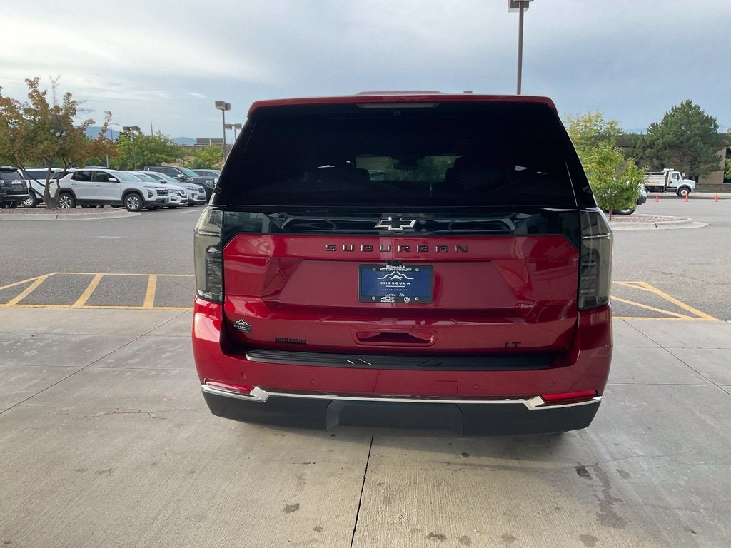 2026 Chevrolet Suburban LT