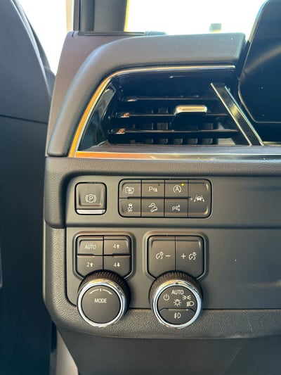 2025 Chevrolet Suburban Z71