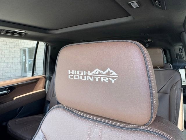 2025 Chevrolet Suburban High Country