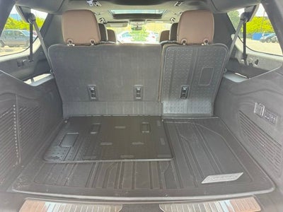 2025 Chevrolet Suburban High Country