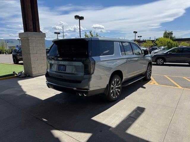 2025 Chevrolet Suburban High Country