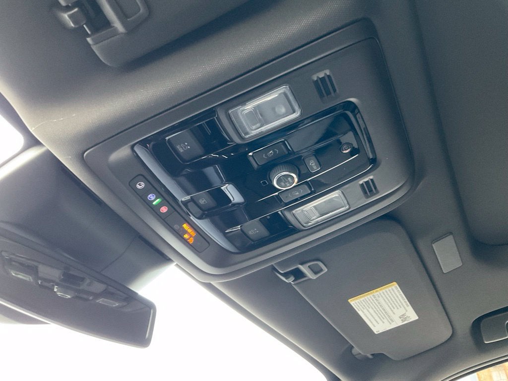 2027 Chevrolet Tahoe LT