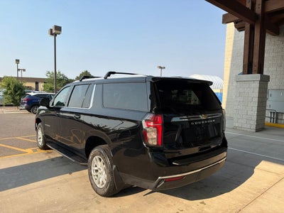 2022 Chevrolet Suburban LT