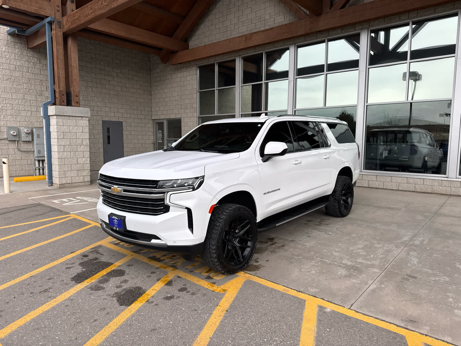 2022 Chevrolet Suburban LT