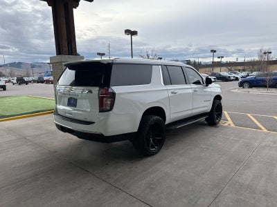 2022 Chevrolet Suburban LT