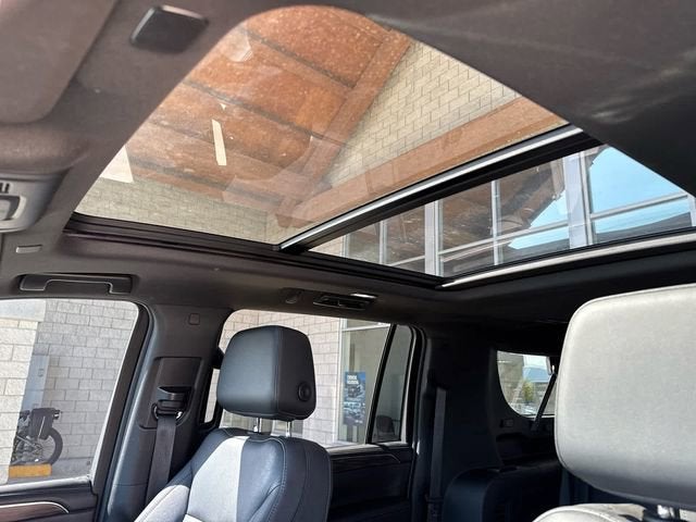 2023 Chevrolet Suburban Z71