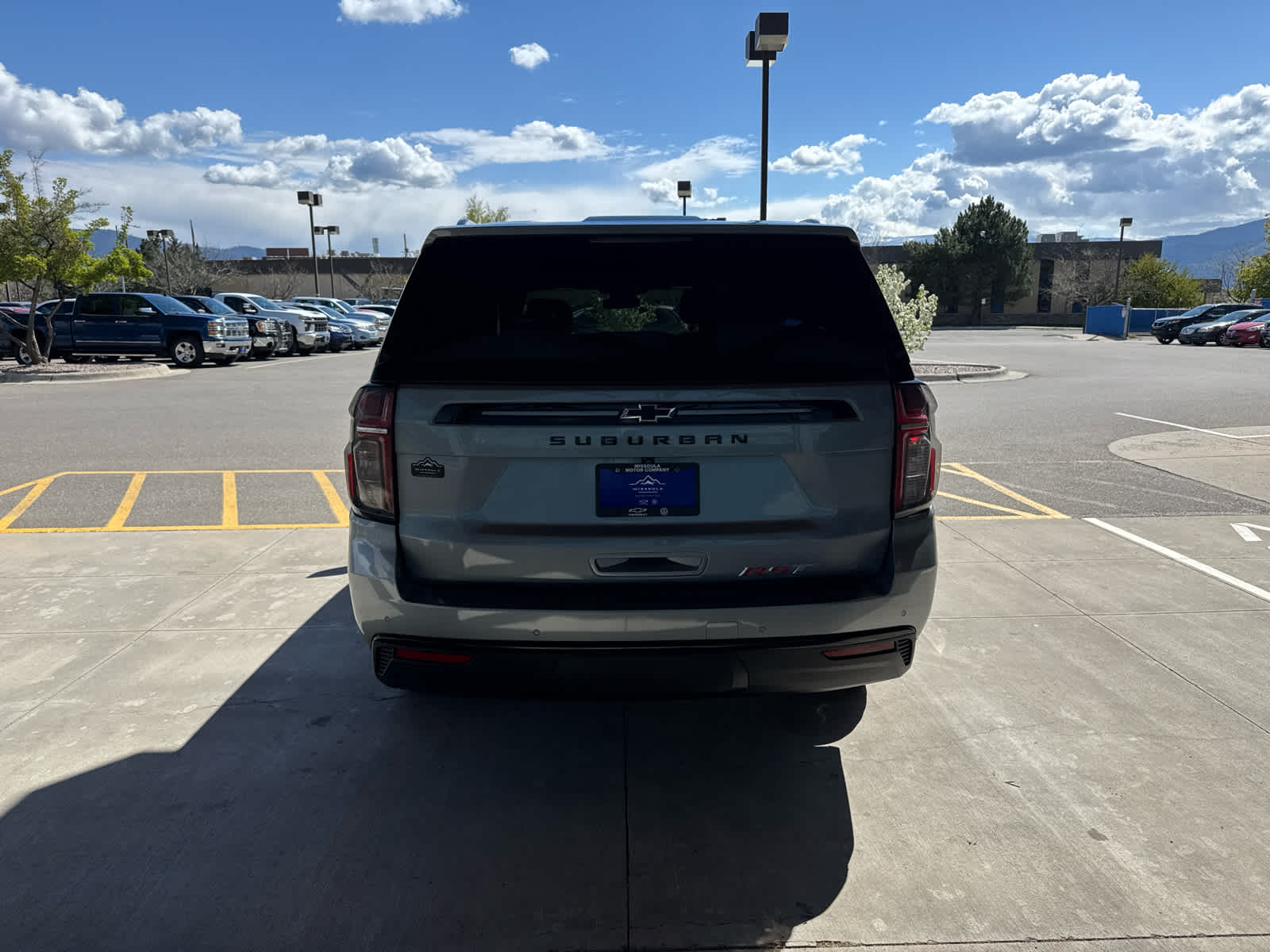 2024 Chevrolet Suburban RST
