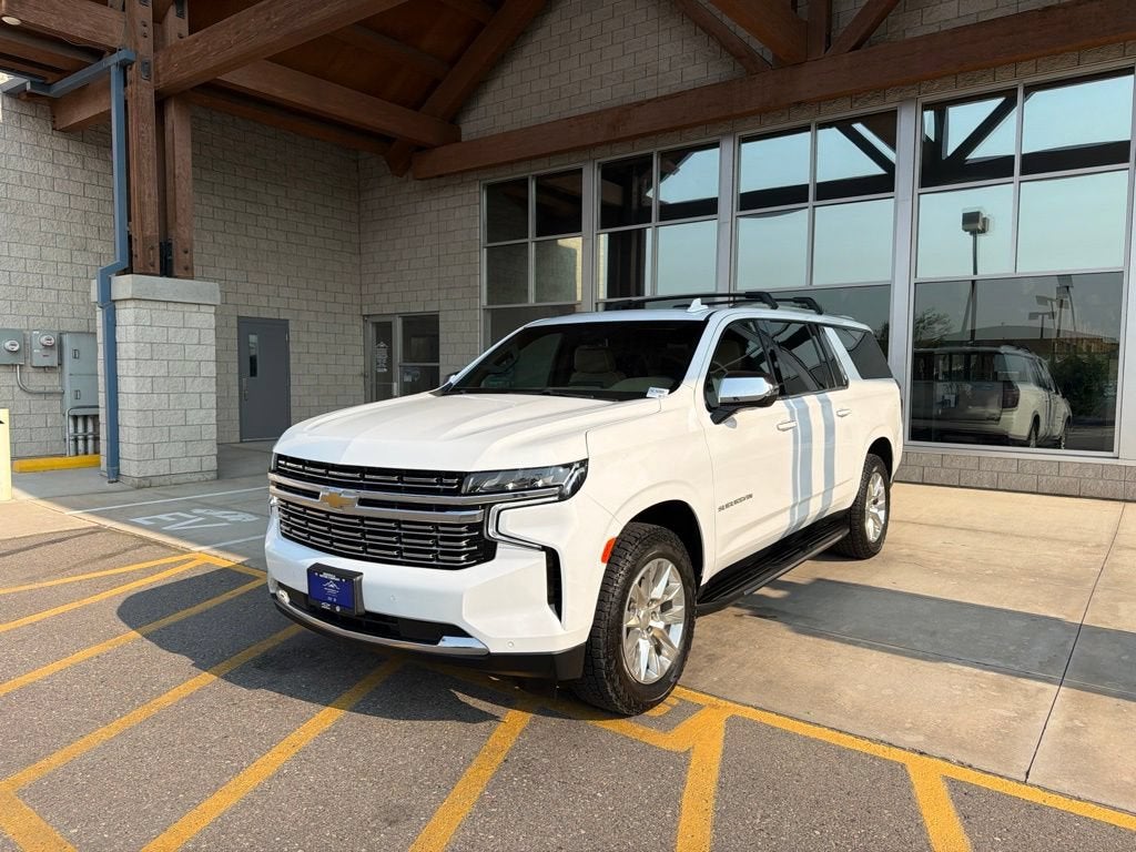 2023 Chevrolet Suburban Premier