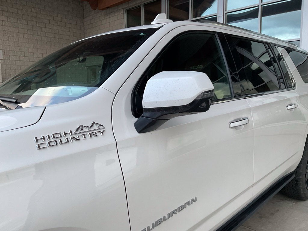 2021 Chevrolet Suburban High Country
