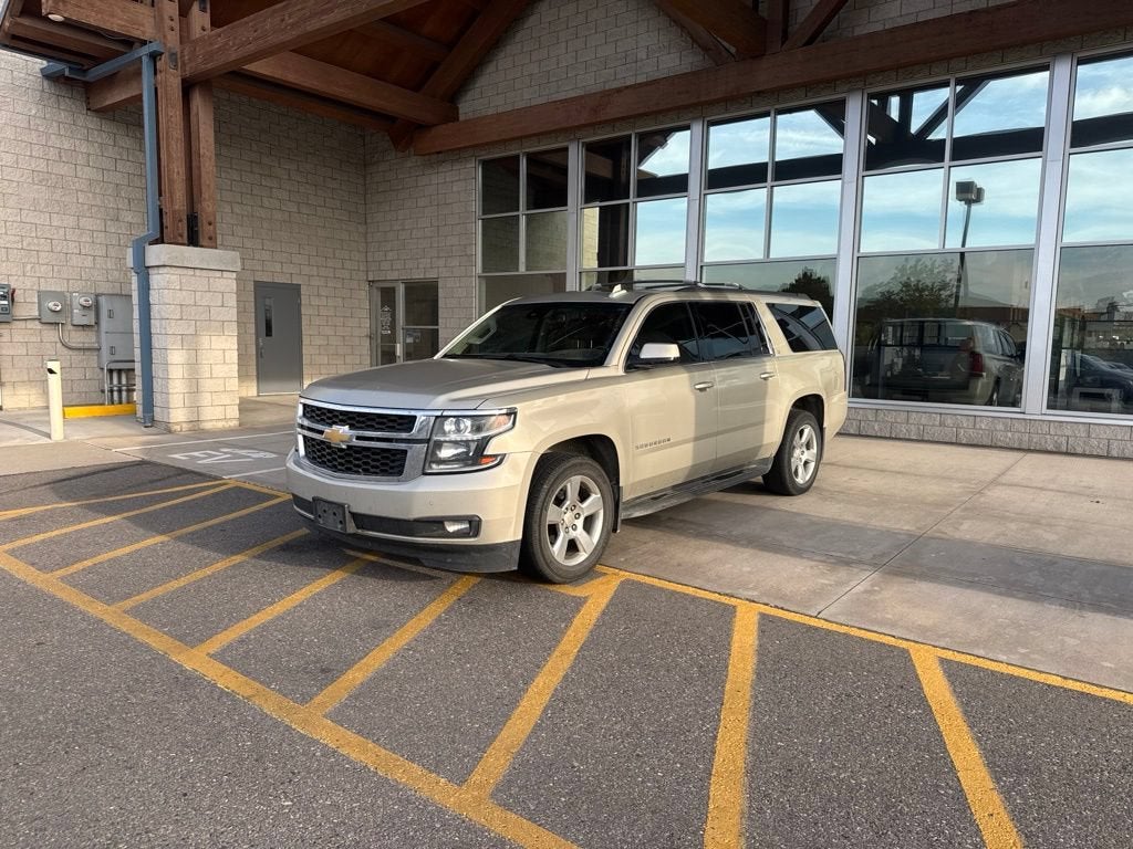 2016 Chevrolet Suburban LT