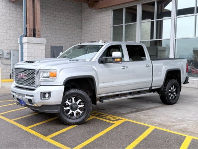 2017 GMC Sierra 3500 HD Denali
