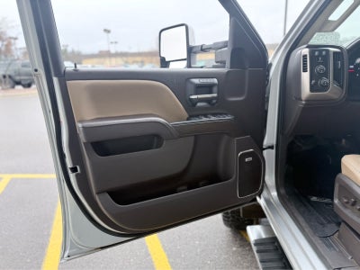 2017 GMC Sierra 3500 HD Denali