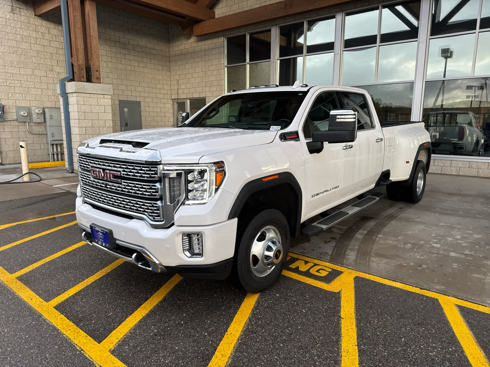 2023 GMC Sierra 3500 HD Denali DRW