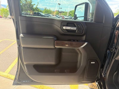 2022 GMC Sierra 3500 HD Denali