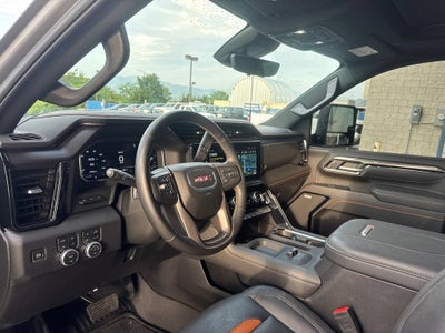 2025 GMC Sierra 2500 HD AT4