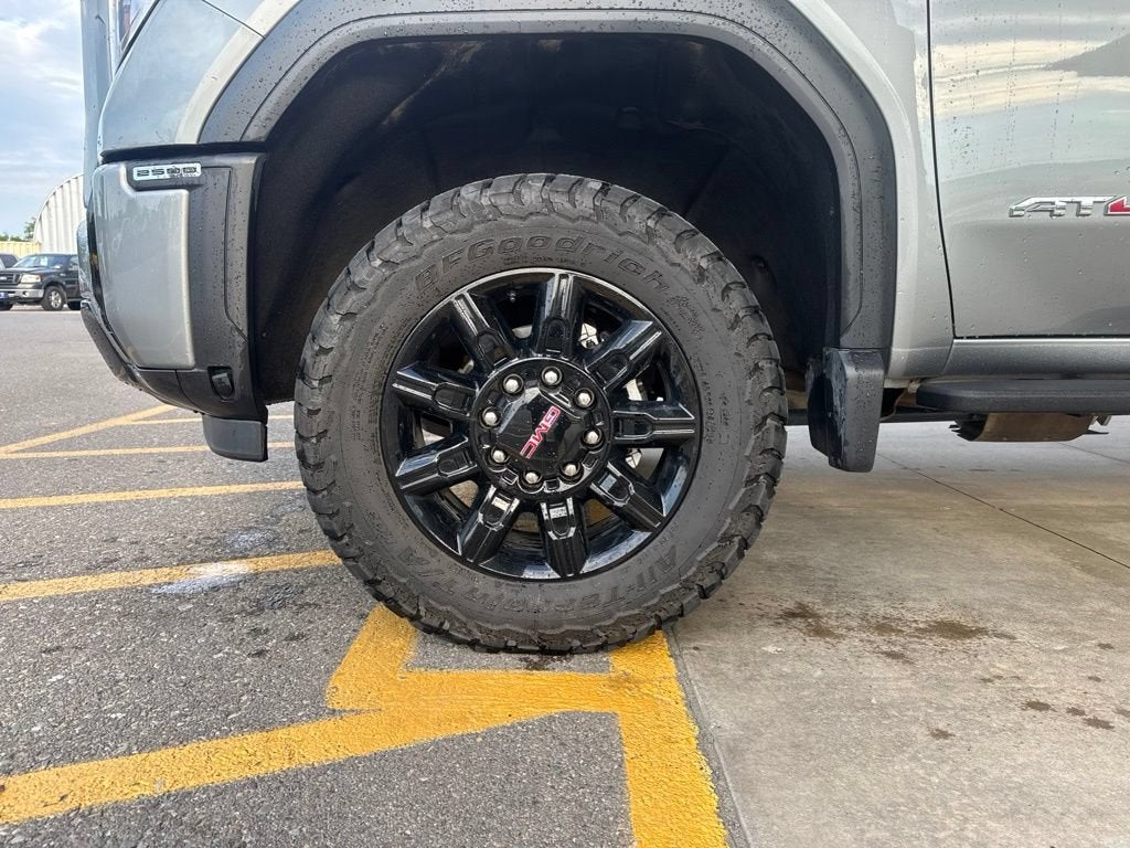 2025 GMC Sierra 2500 HD AT4