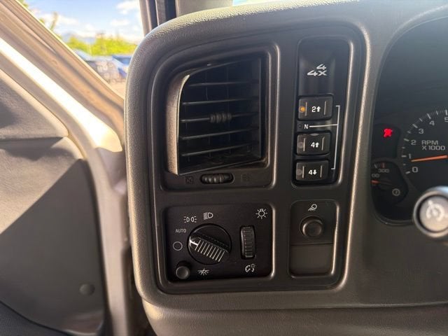 2006 GMC Sierra 2500 HD Work Truck
