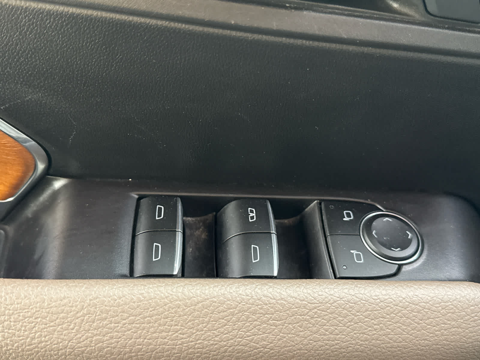 2023 GMC Canyon Denali